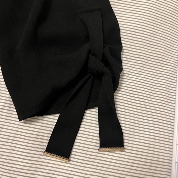 Dynamite off the shoulder 3/4 length sleeve size M - Picture 4 of 6